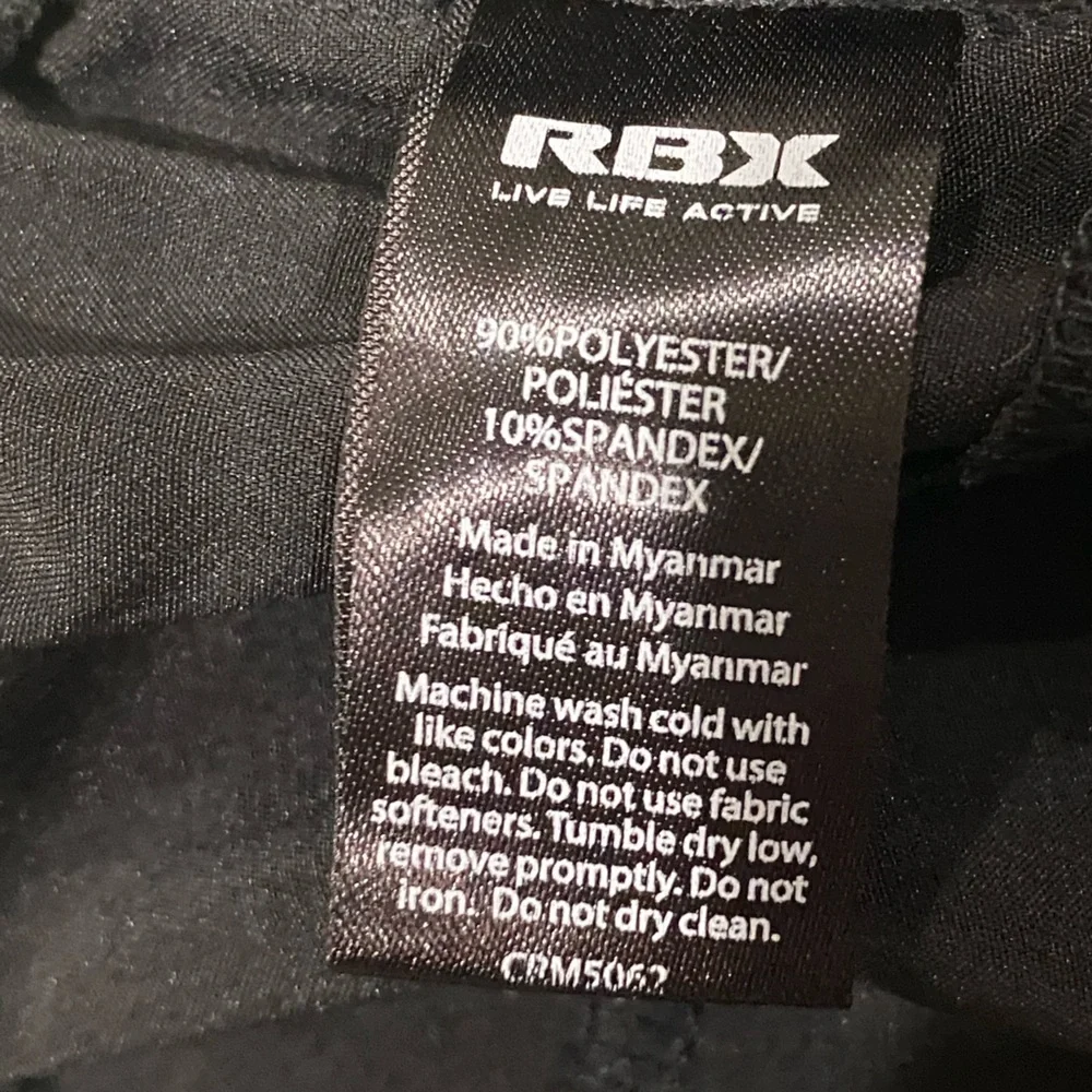 (3/$15) Men’s Medium RBX shorts - Picture 5 of 5